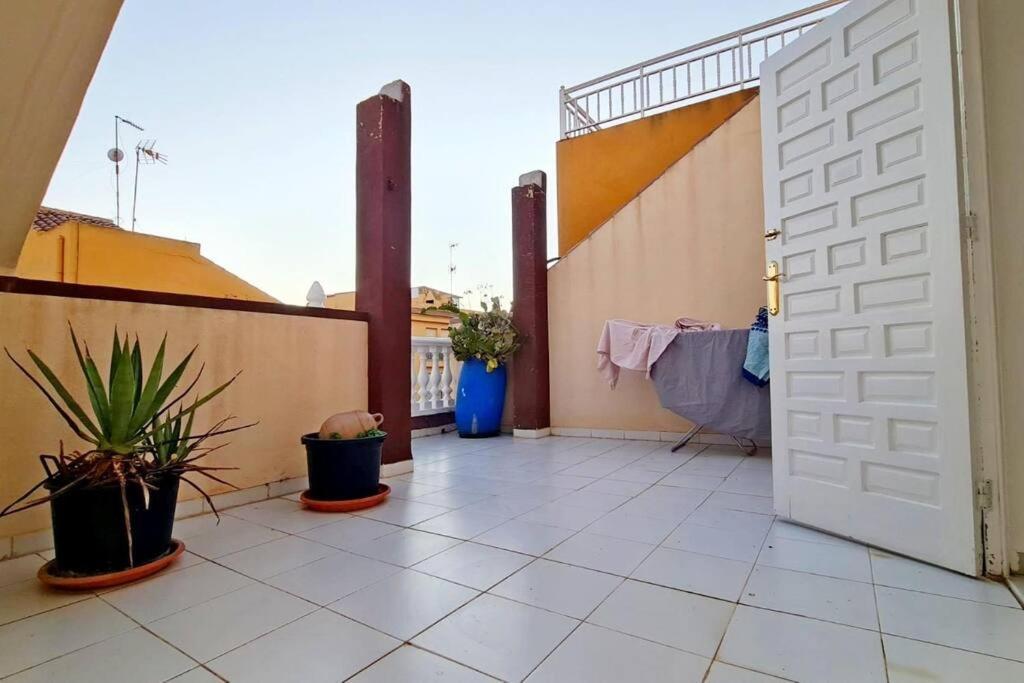 Mar Azul Adosado, Patio Y Solarium Apartment Torrevieja Ngoại thất bức ảnh